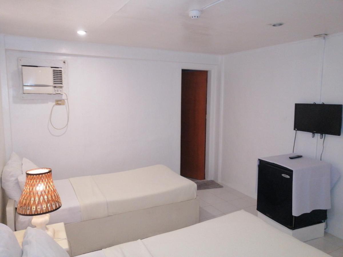 Seabird International Resort Balabag  Extérieur photo