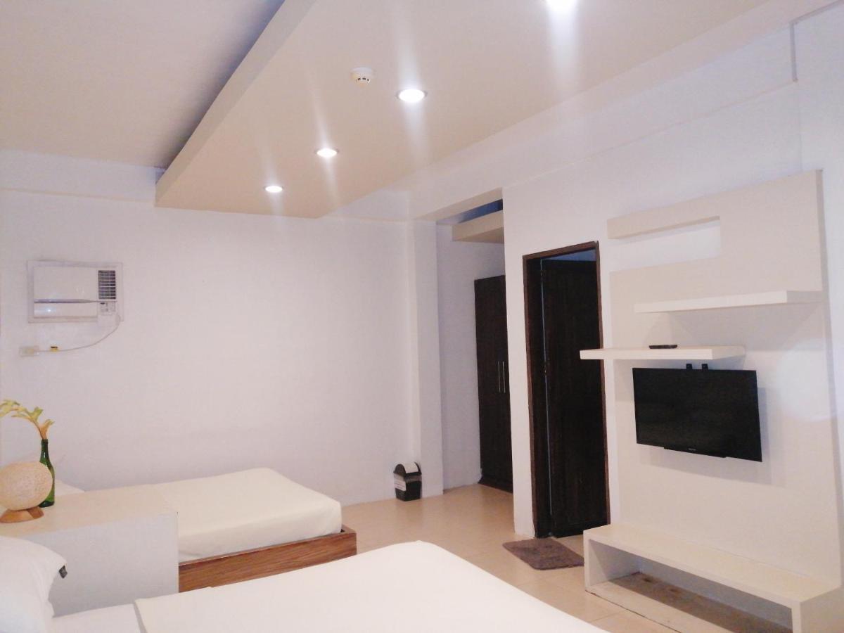 Seabird International Resort Balabag  Extérieur photo