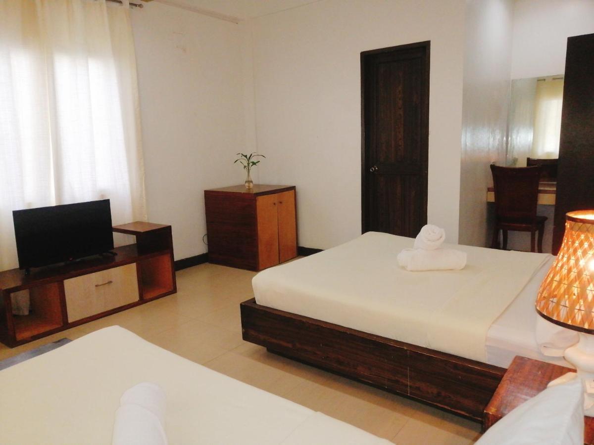 Seabird International Resort Balabag  Extérieur photo