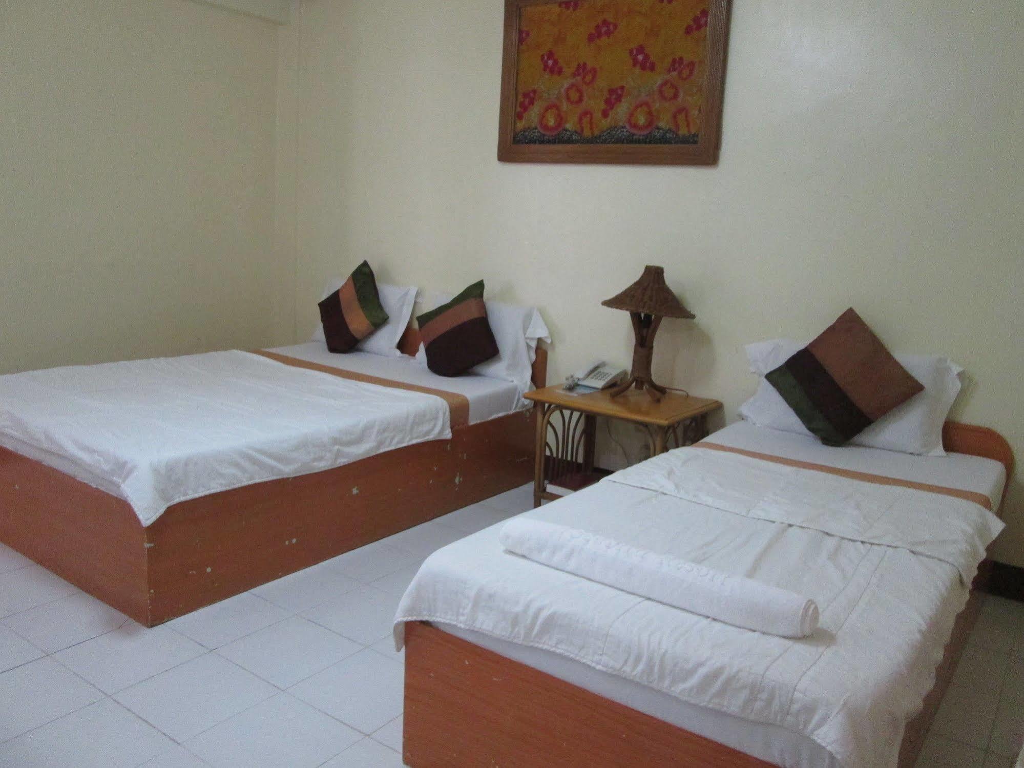 Seabird International Resort Balabag  Extérieur photo