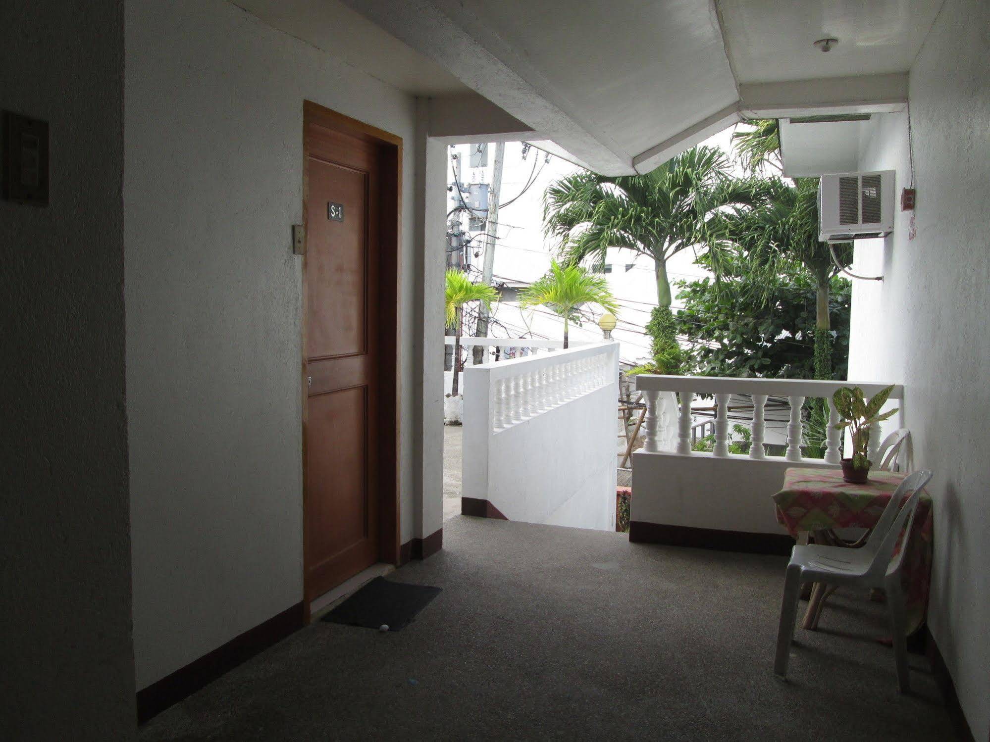 Seabird International Resort Balabag  Extérieur photo